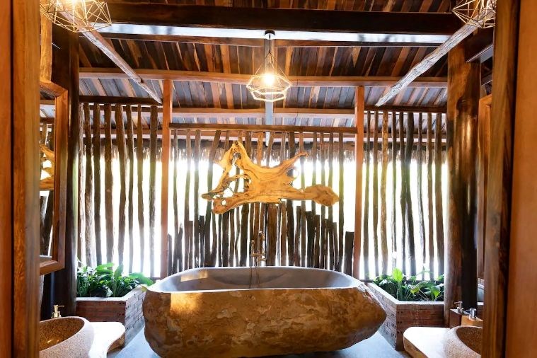 Ocean Breeze Bungalow